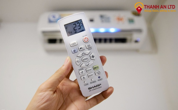 điều chỉnh nhiệt độ giúp tiết kiệm điện máy lạnh